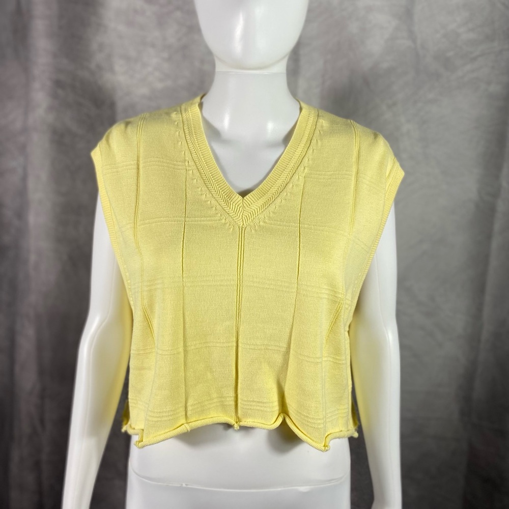 VTG Cotton Traders Raw Cut Yellow Sweater Vest Crop